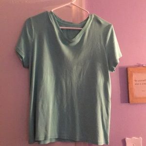 A short sleeved shirt